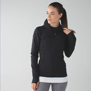 Lululemon In Flux Reversible Ruched jacket